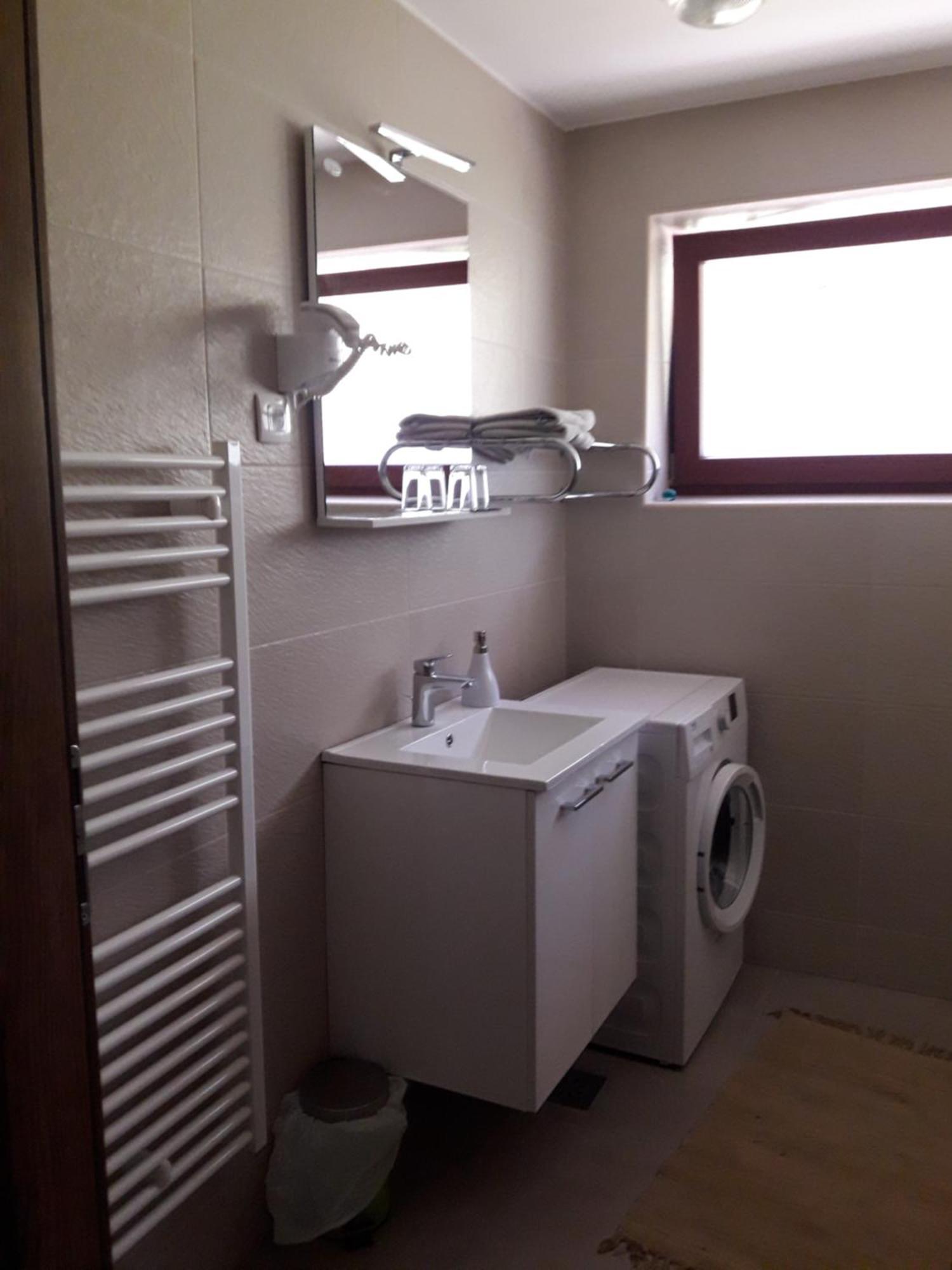 Simnovi Apartmaji - Surrounded By Nature Камник Екстериор снимка