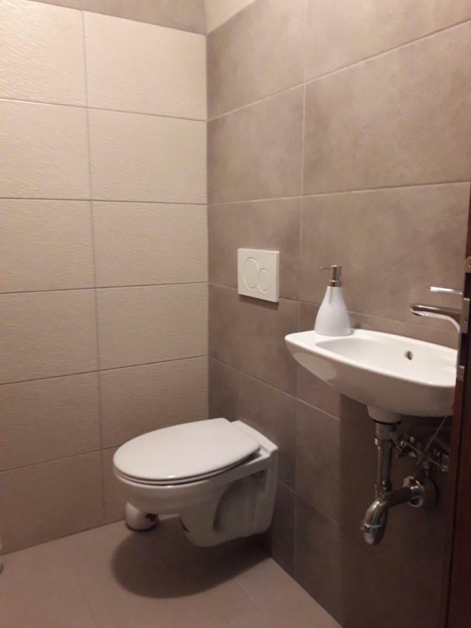 Simnovi Apartmaji - Surrounded By Nature Камник Екстериор снимка