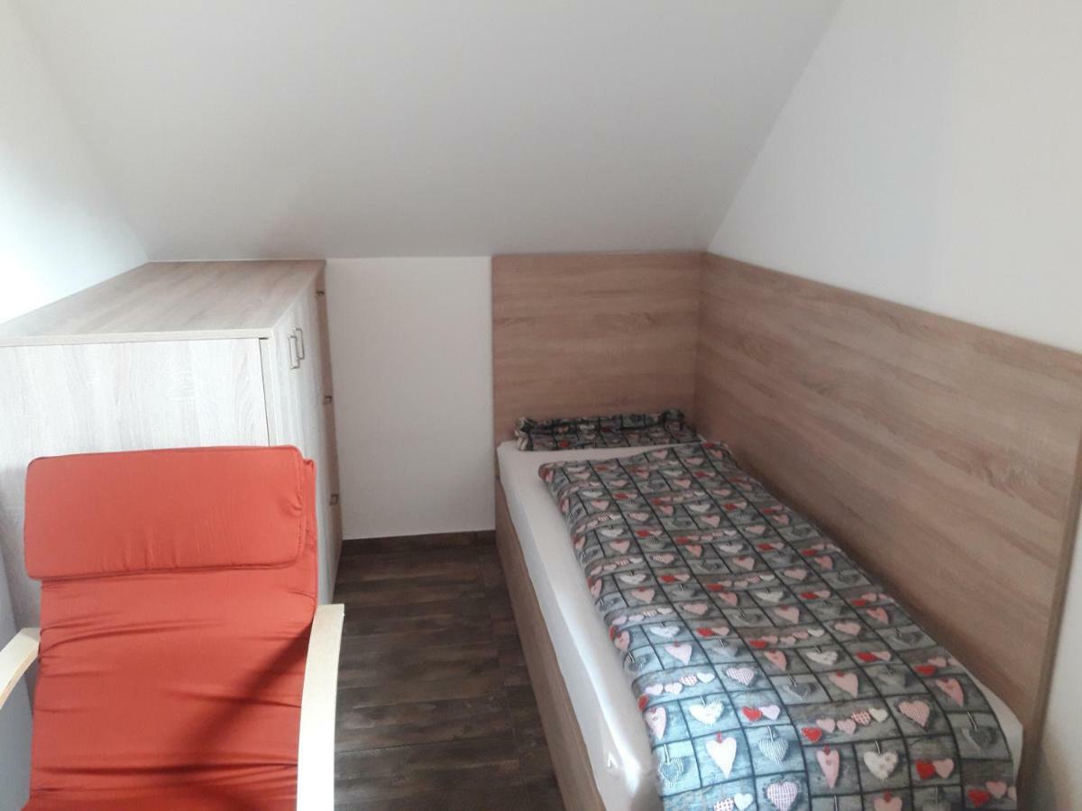 Simnovi Apartmaji - Surrounded By Nature Камник Екстериор снимка