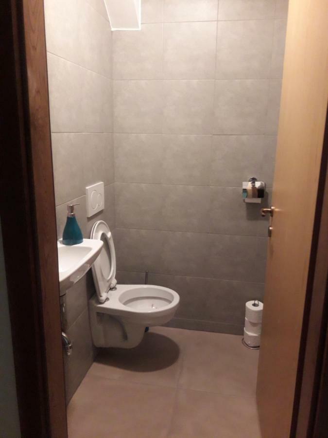 Simnovi Apartmaji - Surrounded By Nature Камник Екстериор снимка